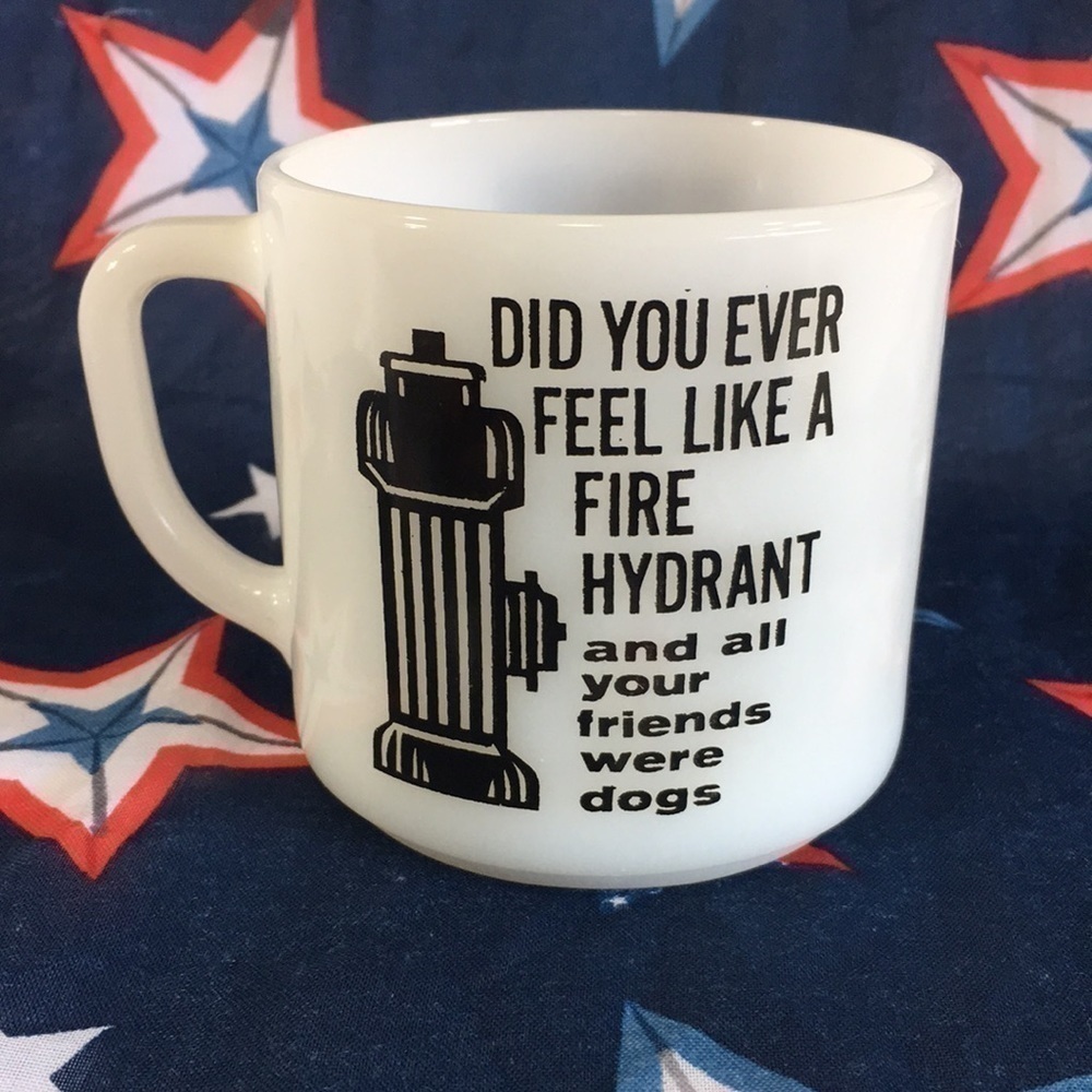 Vintage Federal Milk Glass Mug Fire Hydrant Dog Humor Funny Coffee Cup D Handle